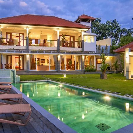 Villa Yenian By Villa Finder Canggu  Exterior photo