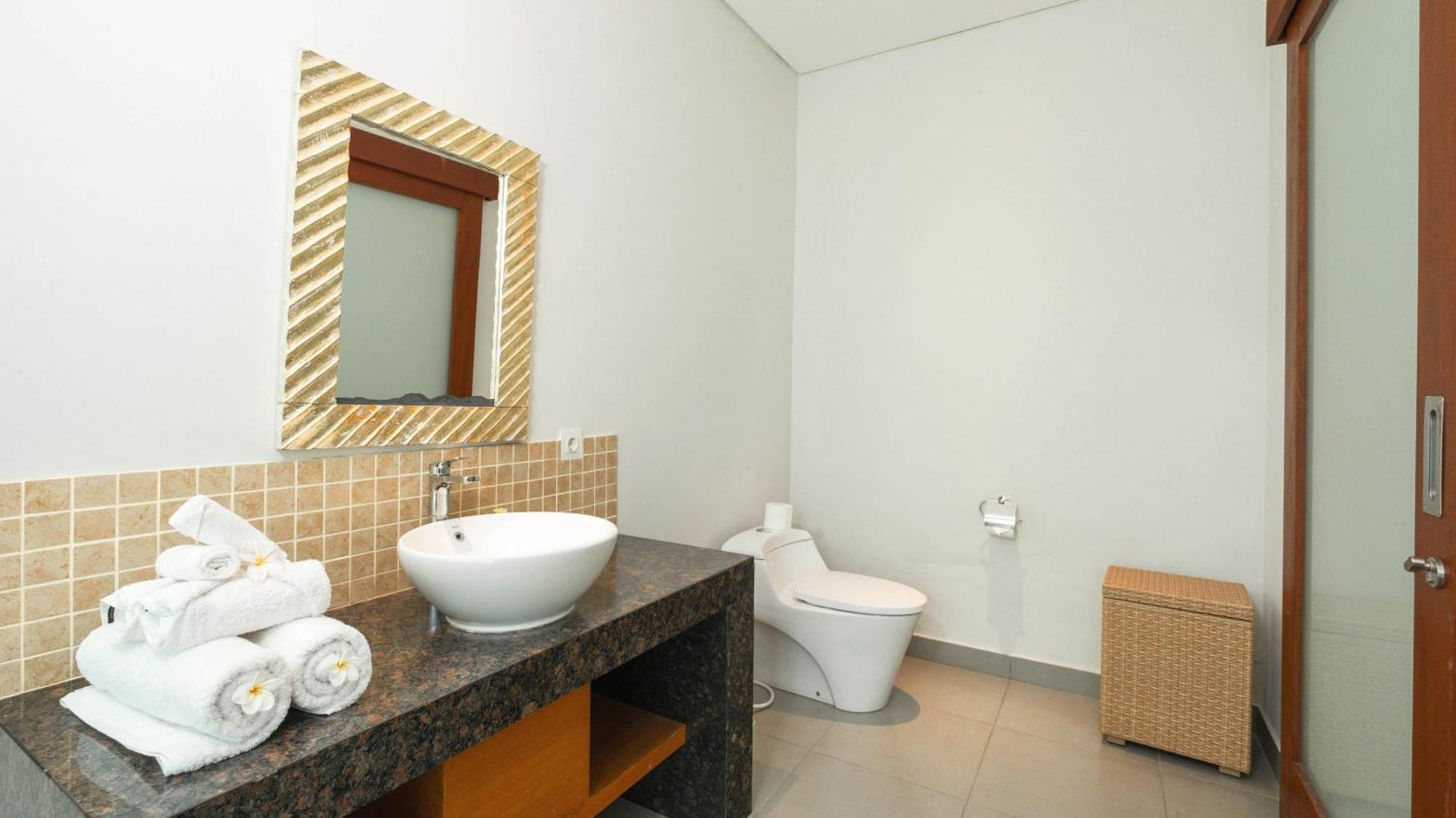 Villa Yenian By Villa Finder Canggu  Exterior photo