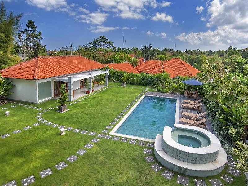 Villa Yenian By Villa Finder Canggu  Exterior photo